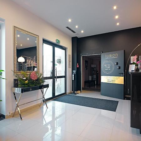 Aparthotel Lumen Krakow Bagian luar foto