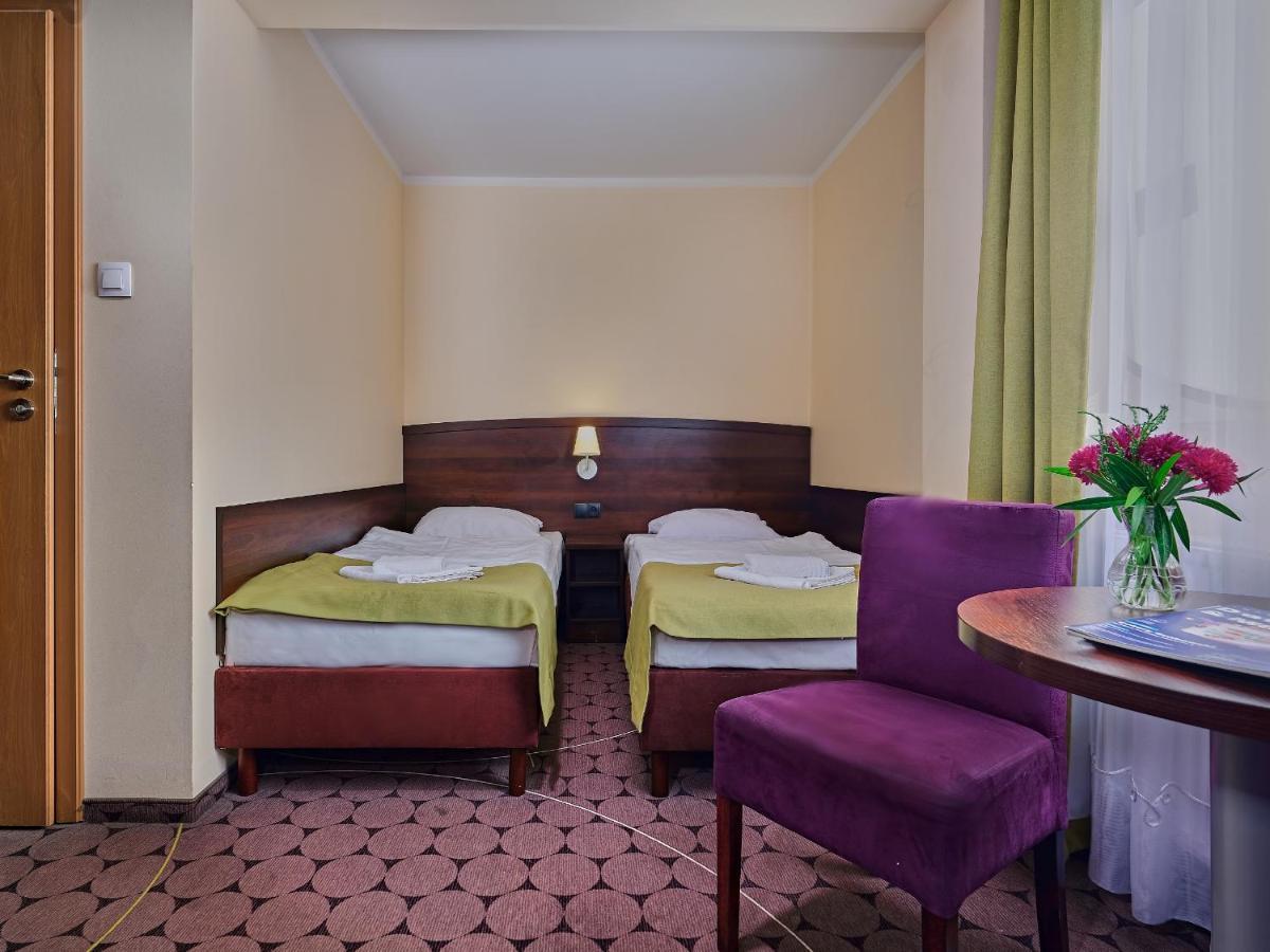Aparthotel Lumen Krakow Bagian luar foto
