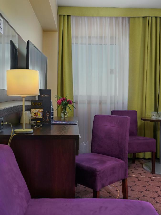 Aparthotel Lumen Krakow Bagian luar foto