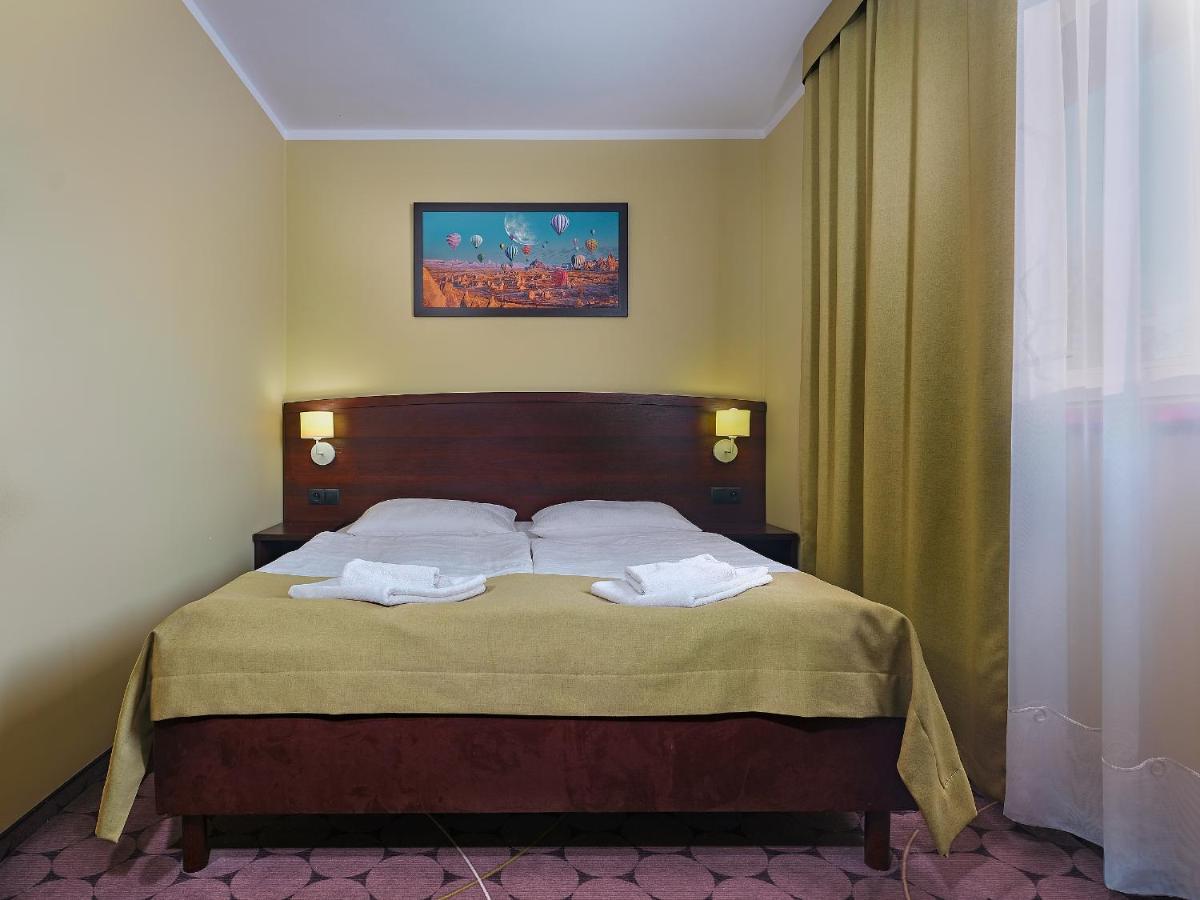 Aparthotel Lumen Krakow Bagian luar foto