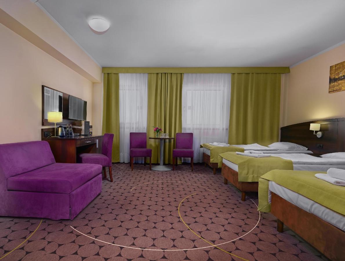Aparthotel Lumen Krakow Bagian luar foto