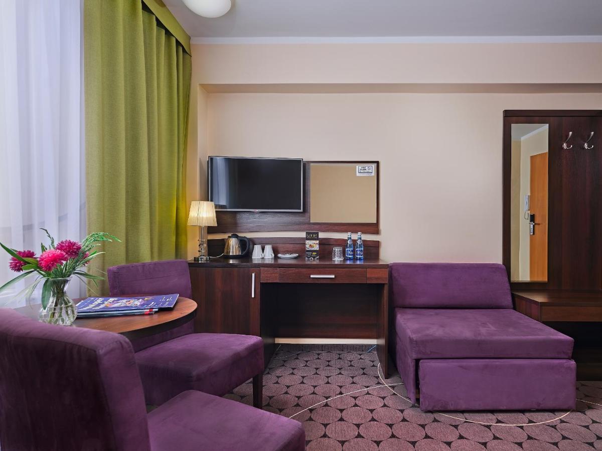 Aparthotel Lumen Krakow Bagian luar foto