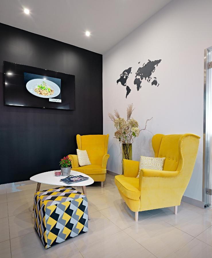 Aparthotel Lumen Krakow Bagian luar foto