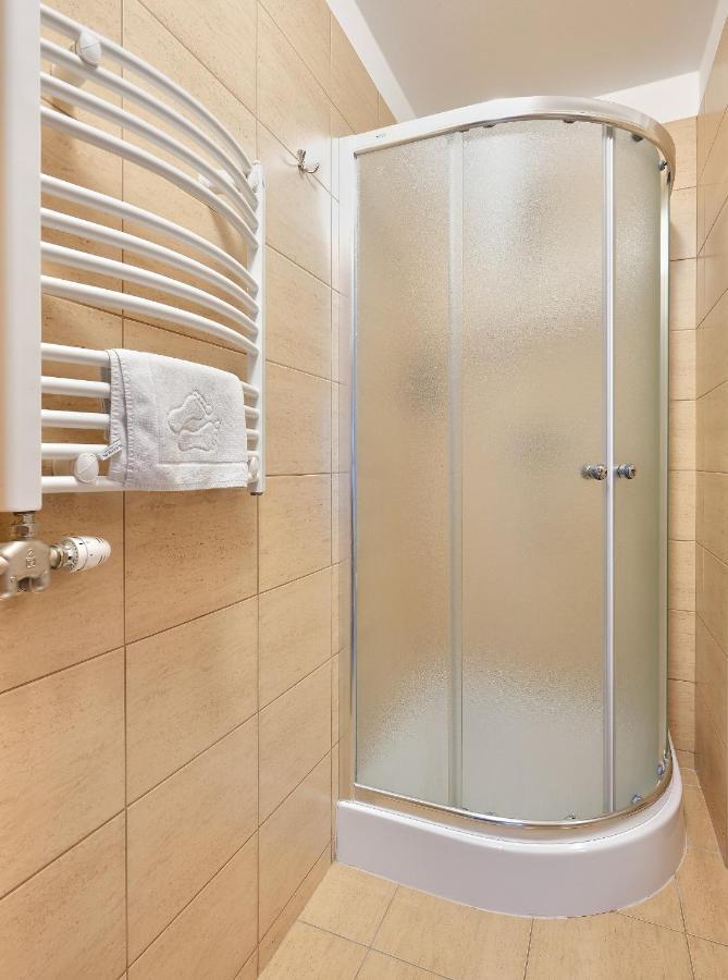 Aparthotel Lumen Krakow Bagian luar foto