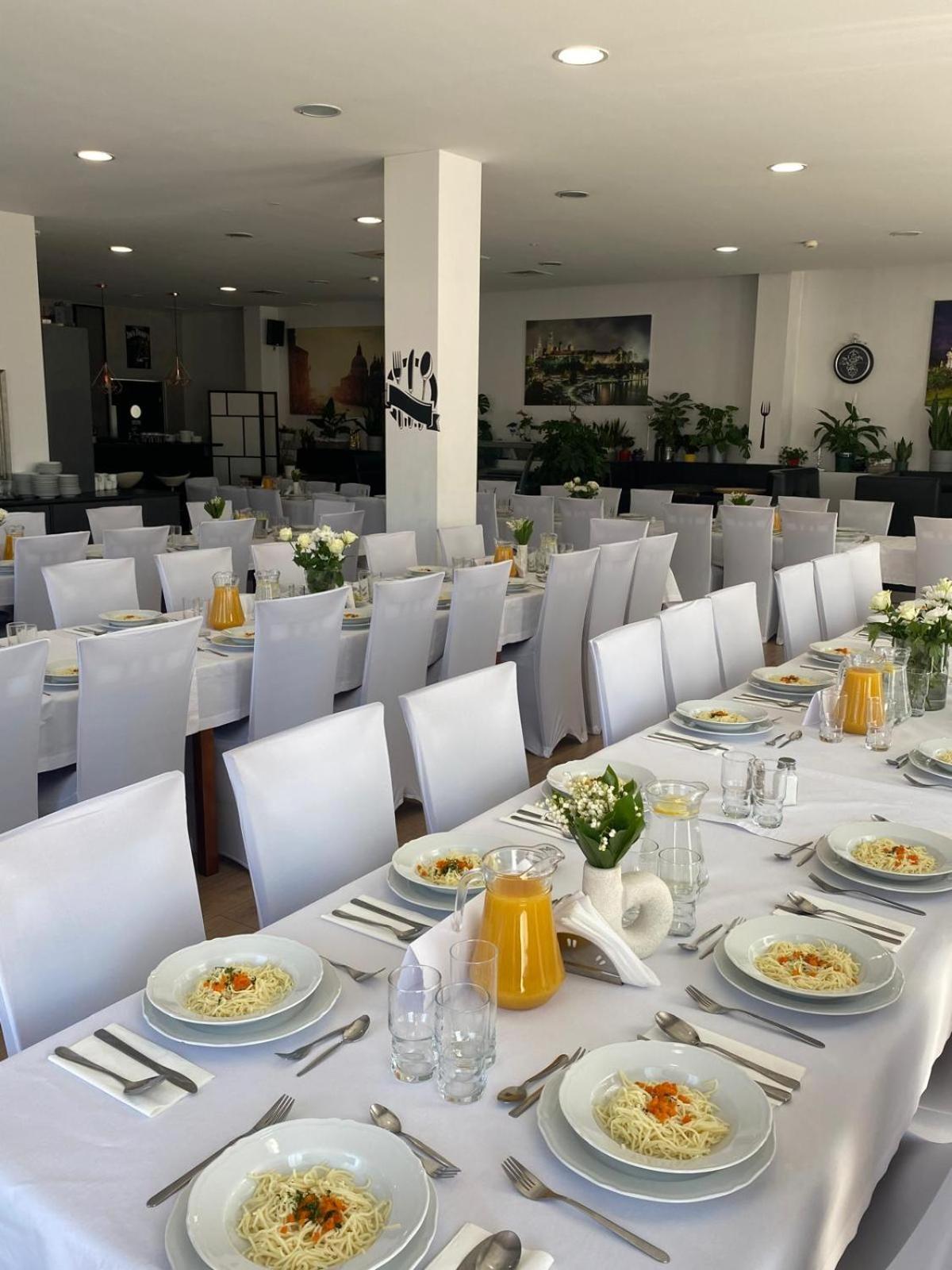 Aparthotel Lumen Krakow Bagian luar foto