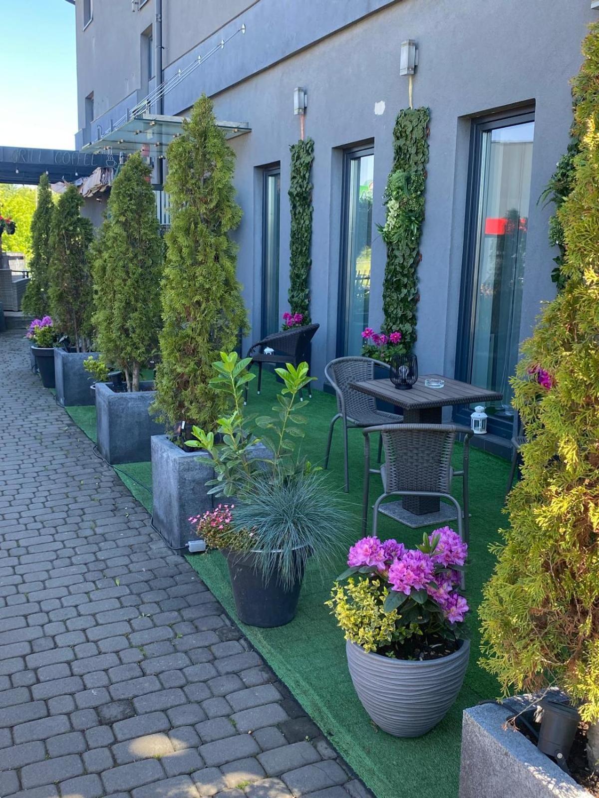 Aparthotel Lumen Krakow Bagian luar foto