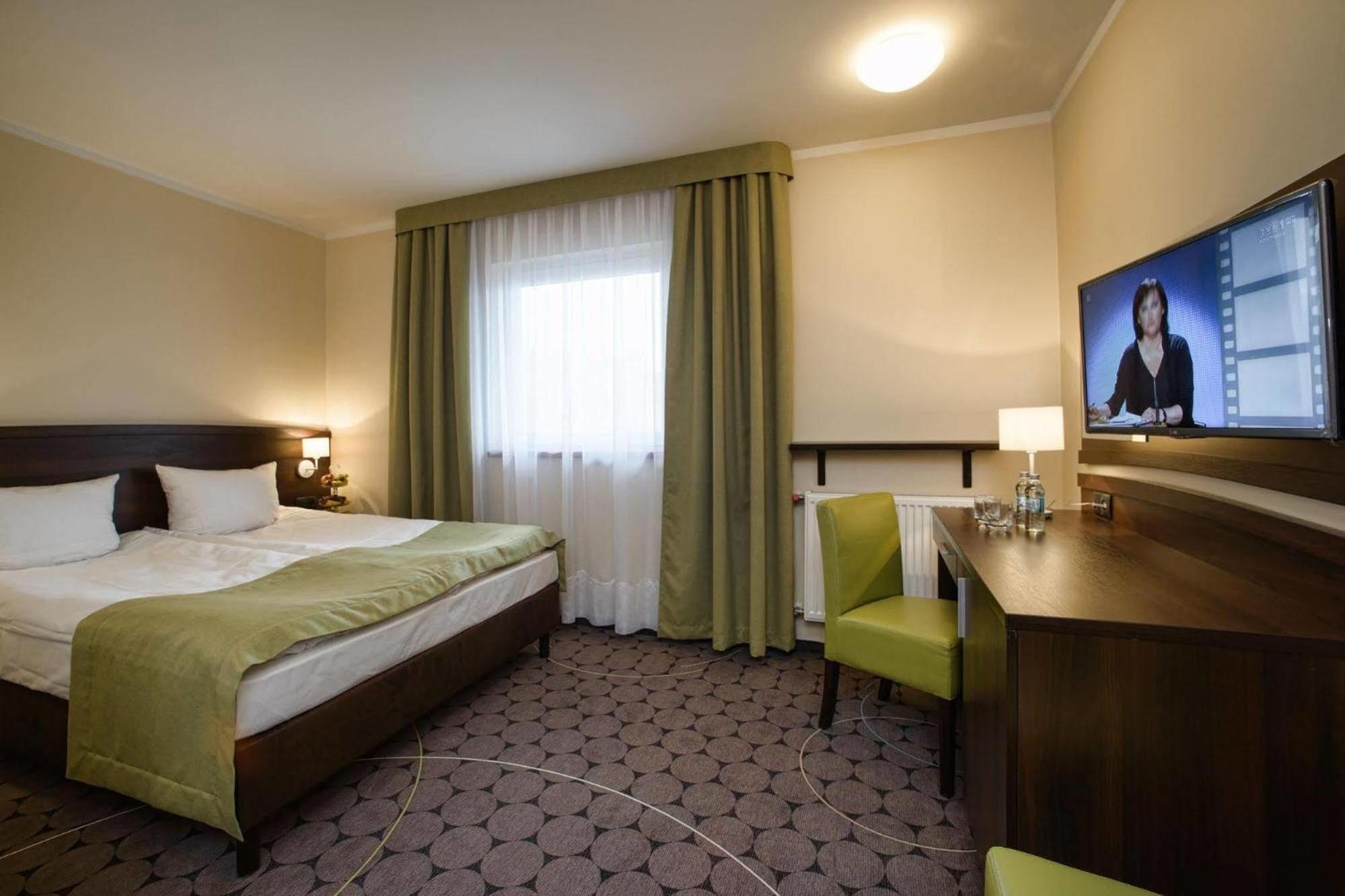 Aparthotel Lumen Krakow Bagian luar foto
