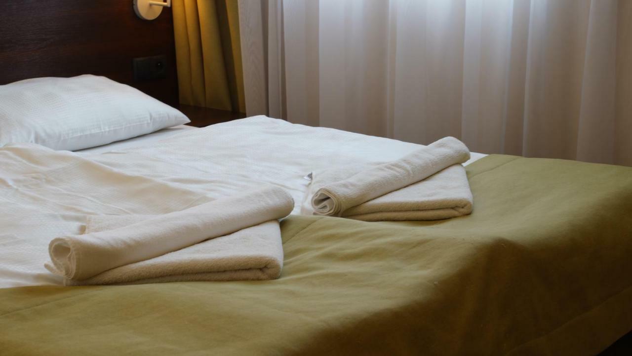 Aparthotel Lumen Krakow Bagian luar foto
